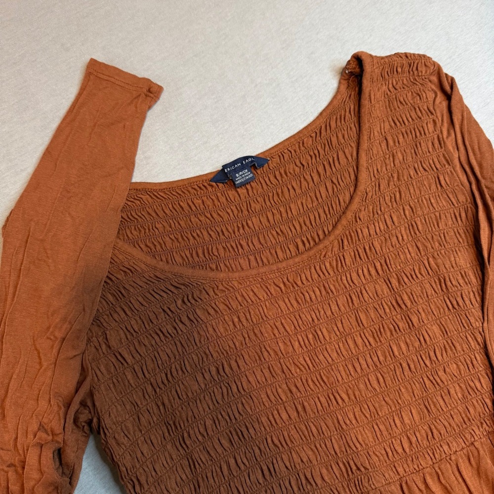 American Eagle Rust Brown Smocked Long Sleeve‎ babydoll Top Small Boho Viscose
